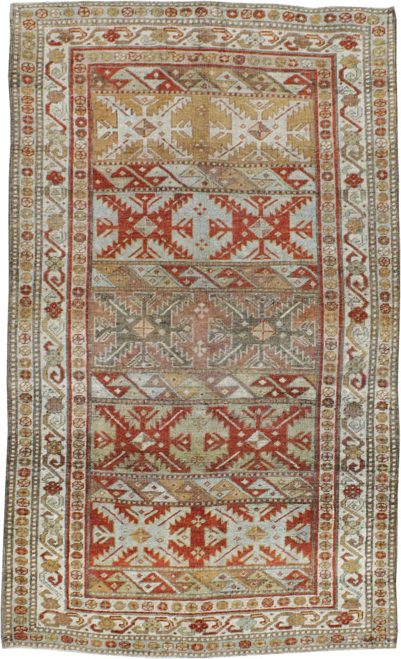 Antique Persian Bidjar Rug, No.20762 - Gsblank
