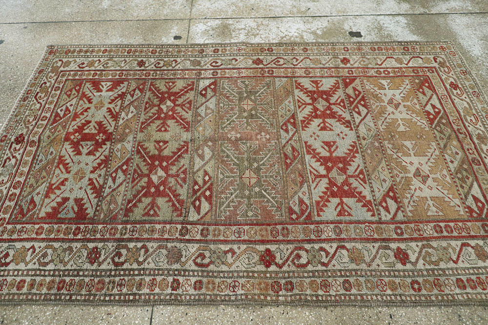 Antique Persian Bidjar Rug, No.20762 - Gsblank