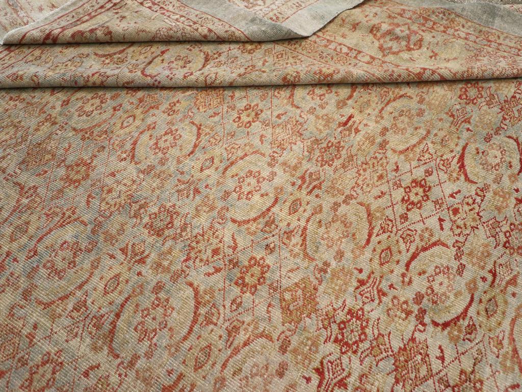 Antique Persian Mahal Square Carpet, No.20765 - Gsblank