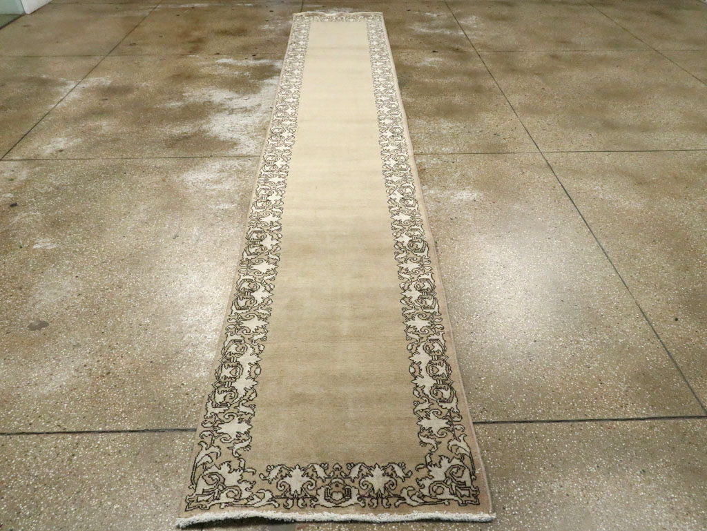 Vintage Persian Tabriz Runner, No.20789 - Gsblank