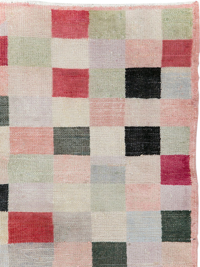 Vintage Turkish Art Deco Accent Carpet, No.20813 - Gsblank