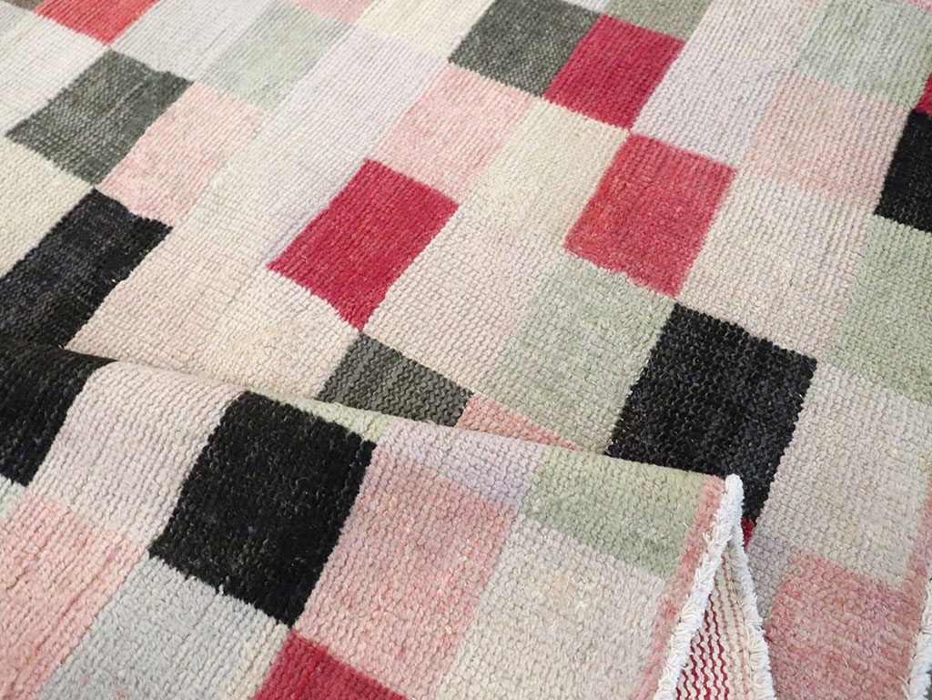 Vintage Turkish Art Deco Accent Carpet, No.20813 - Gsblank