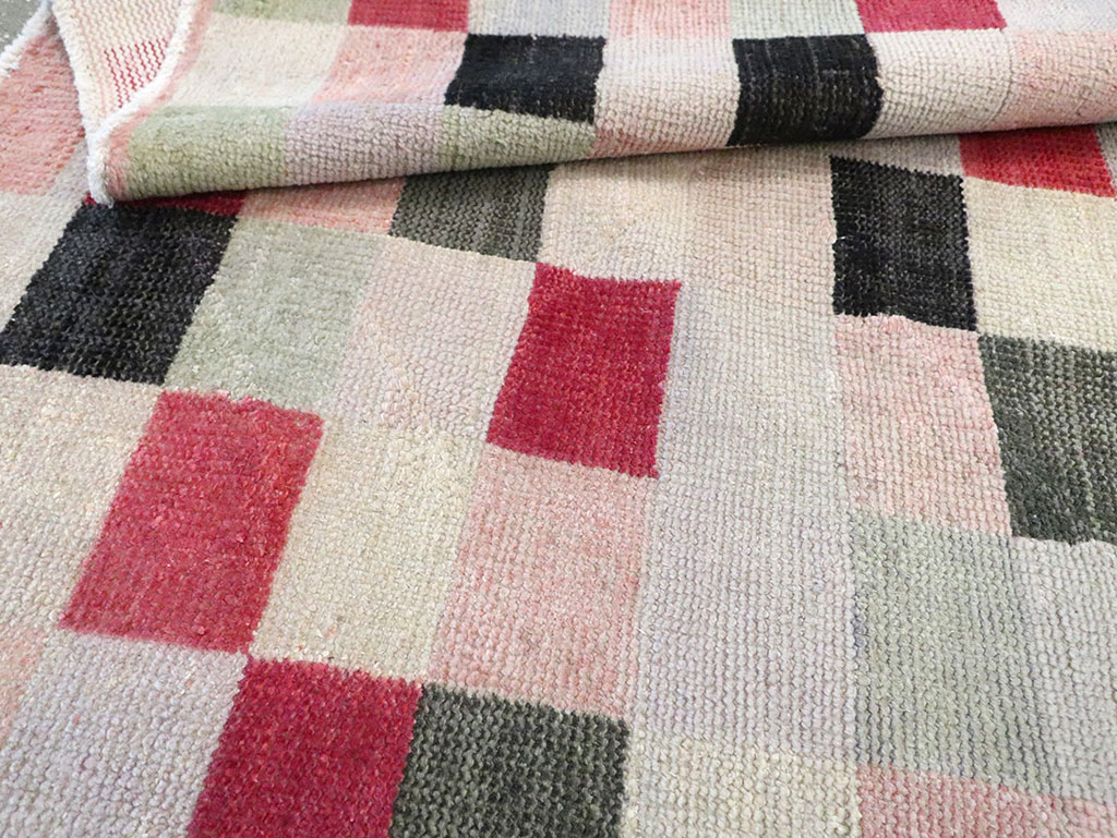 Vintage Turkish Art Deco Accent Carpet, No.20813 - Gsblank