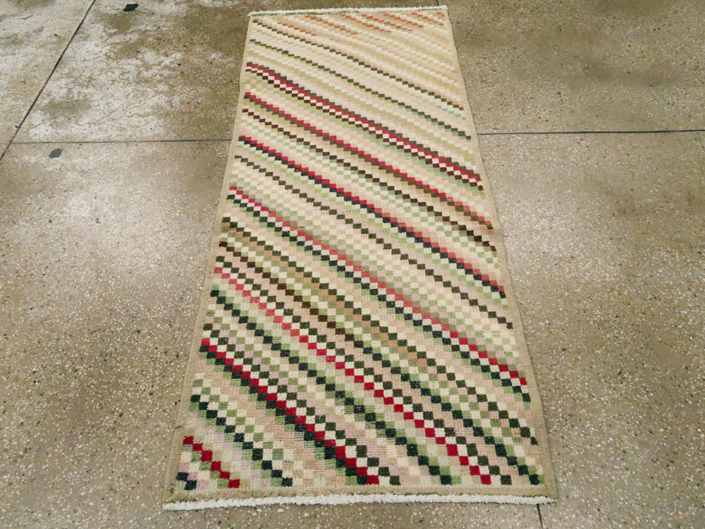 Vintage Turkish Anatolian Rug, No.20820 - Gsblank