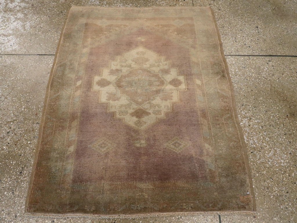 Antique Turkish Oushak Rug, No.20881 - Gsblank