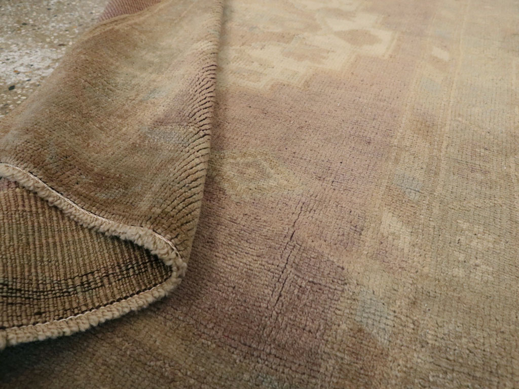 Antique Turkish Oushak Rug, No.20881 - Gsblank