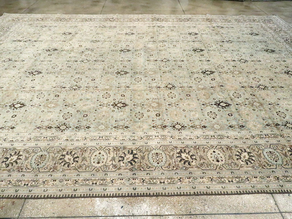 Antique Persian Tabriz Carpet, No.20903 - Gsblank