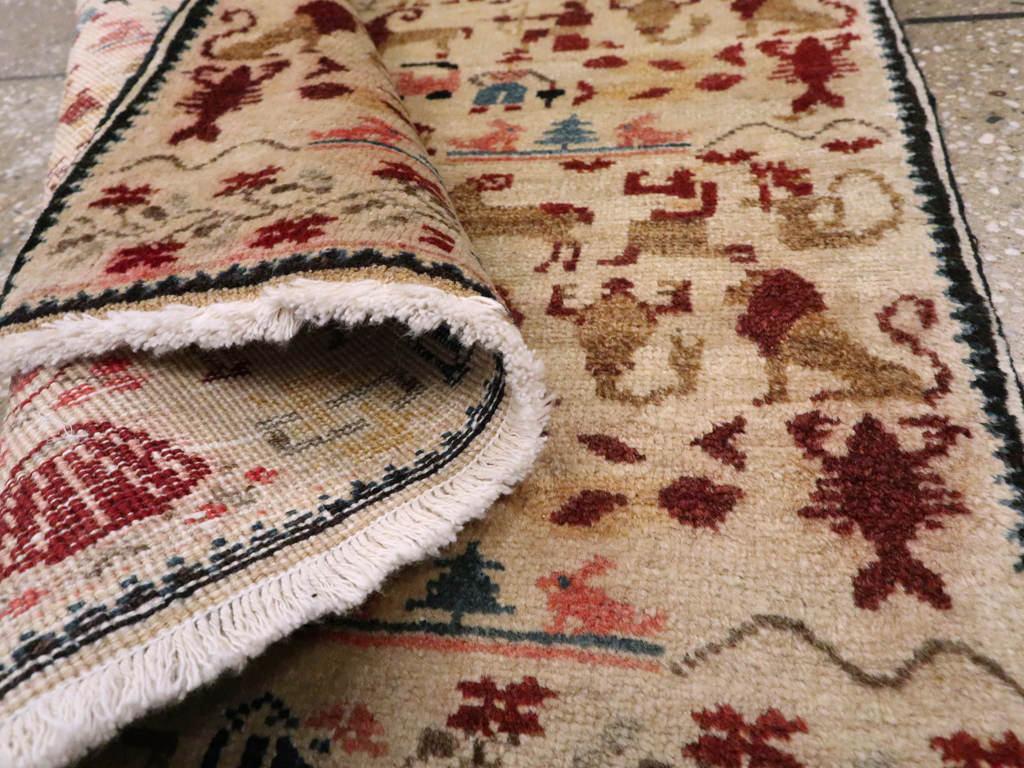 Vintage Persian Hamadan Pictorial Rug, No.20907 - Gsblank