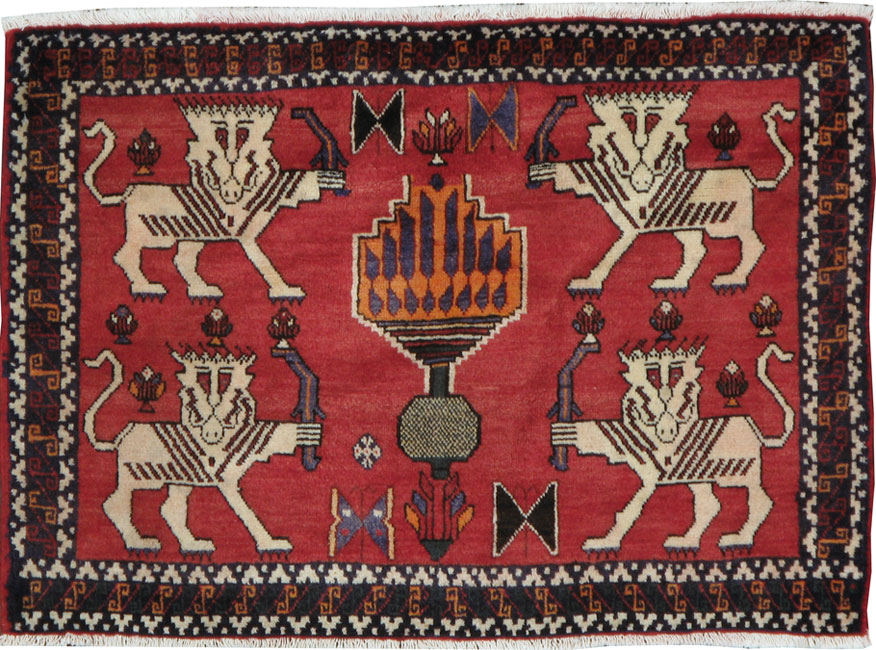 Vintage Persian Shiraz Pictorial Rug (Pair: 1 of 2), No.20915 - Gsblank