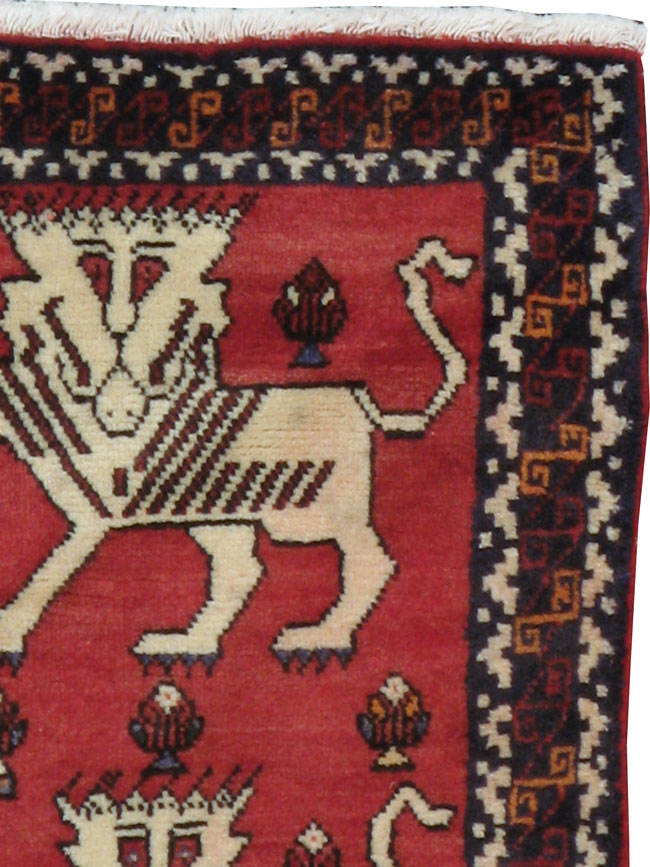 Vintage Persian Shiraz Pictorial Rug (Pair: 1 of 2), No.20915 - Gsblank