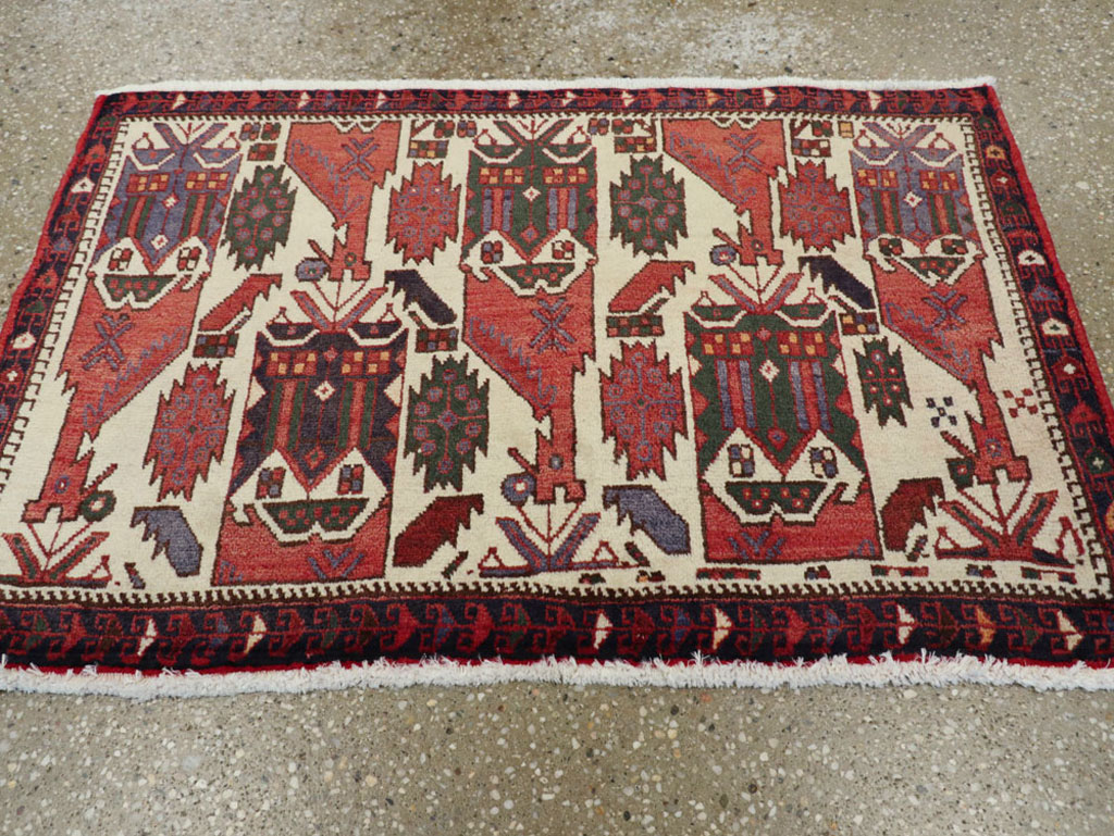 Vintage Persian Afshar Rug, No.20916 - Gsblank