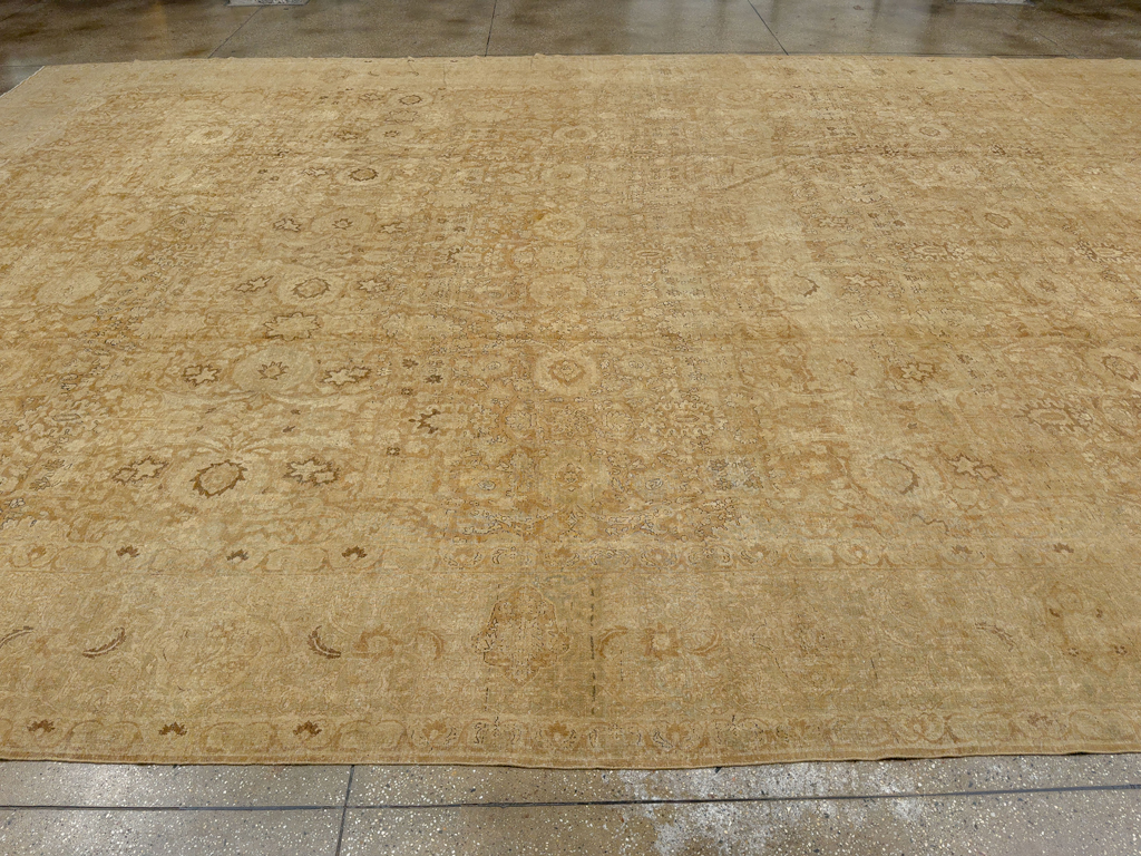 Antique Persian Lavar Kerman Carpet, No.20925 - Gsblank
