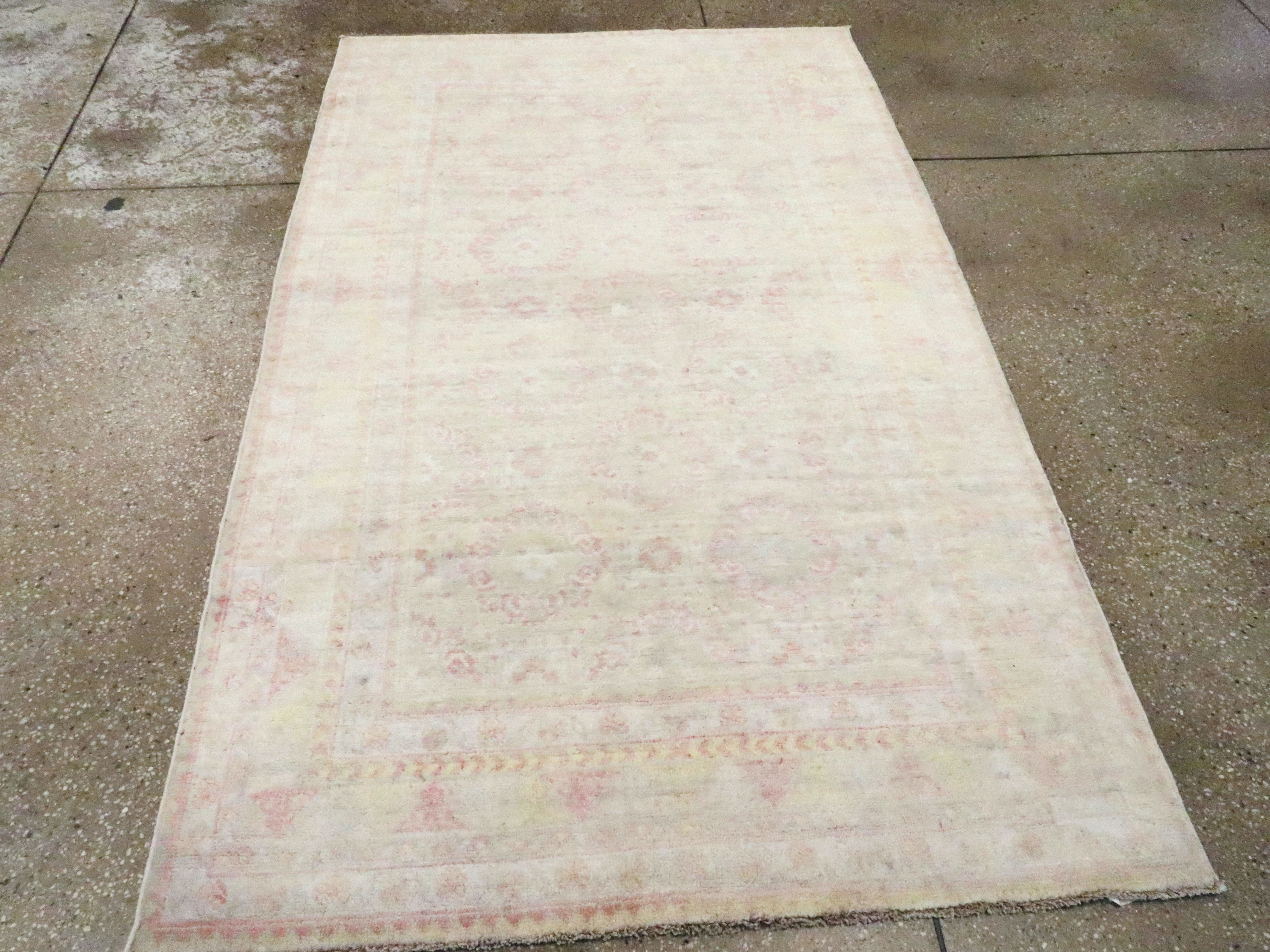 Vintage Indian Cotton Agra Rug, No.20944 - Gsblank