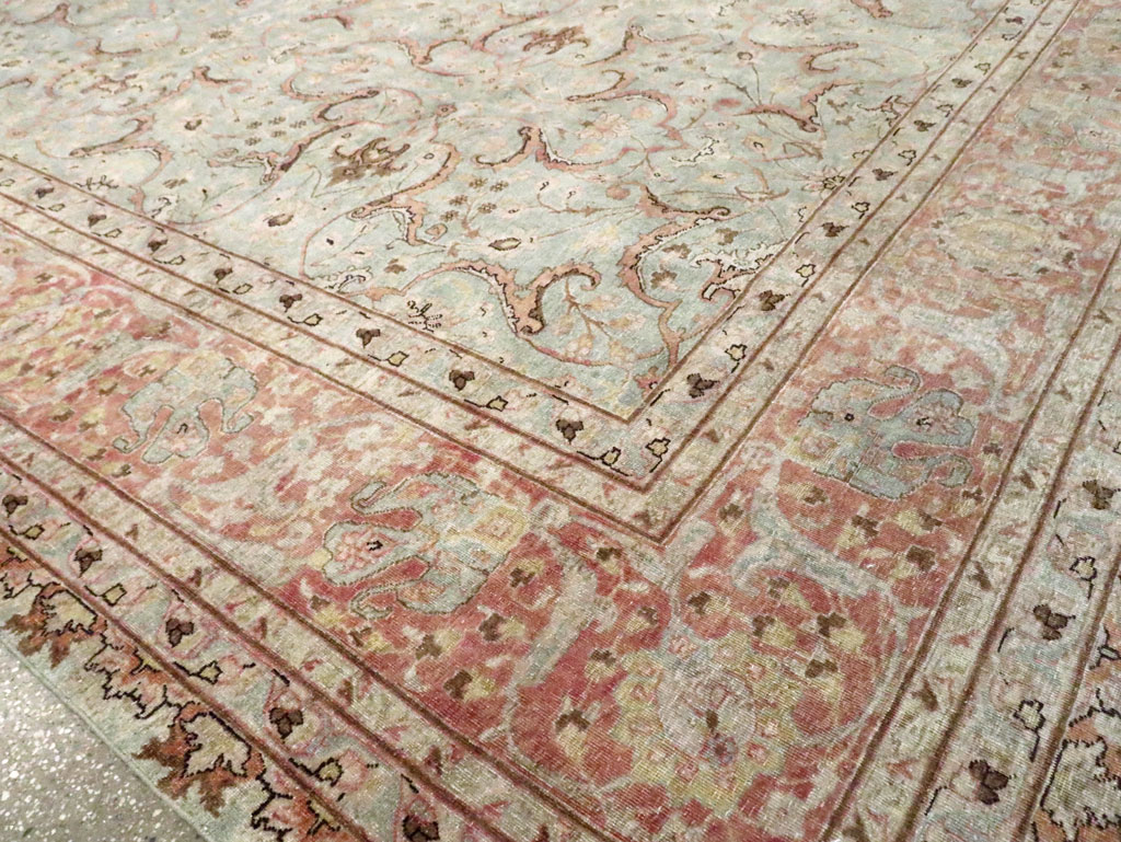 Antique Persian Tabriz Carpet, No.20959 - Gsblank