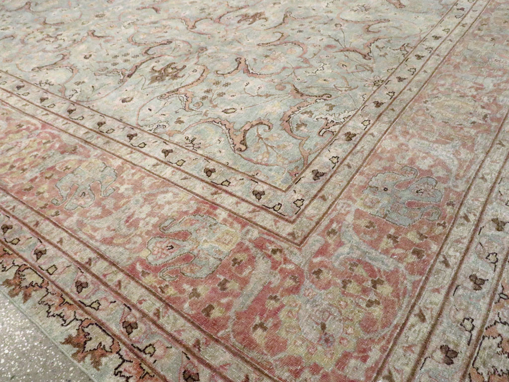 Antique Persian Tabriz Carpet, No.20959 - Gsblank