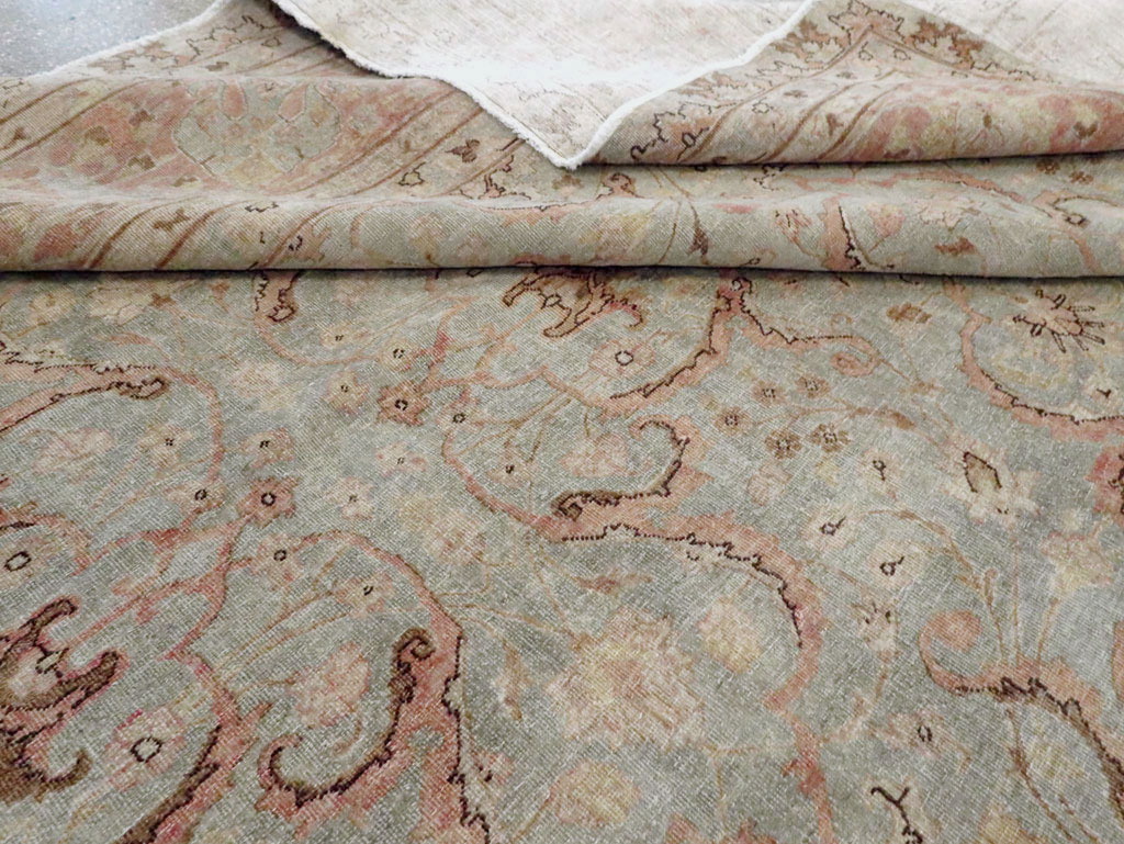 Antique Persian Tabriz Carpet, No.20959 - Gsblank