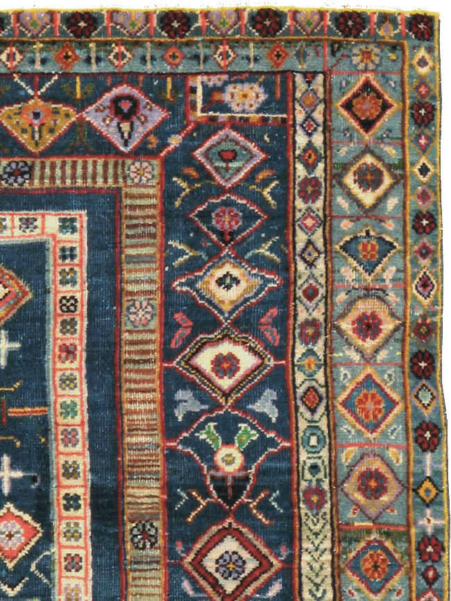 Vintage Persian Tabriz Pictorial Rug, No.21019 - Gsblank