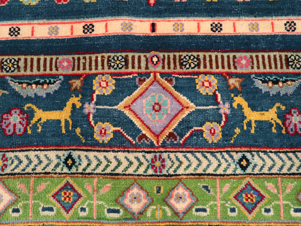 Vintage Persian Tabriz Pictorial Rug, No.21019 - Gsblank