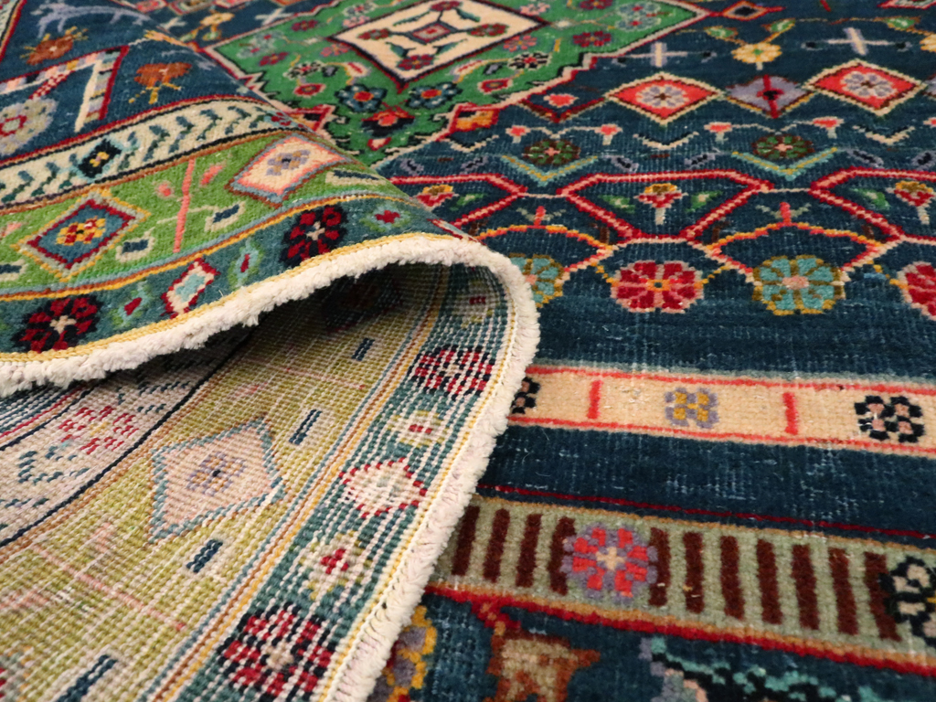 Vintage Persian Tabriz Pictorial Rug, No.21019 - Gsblank