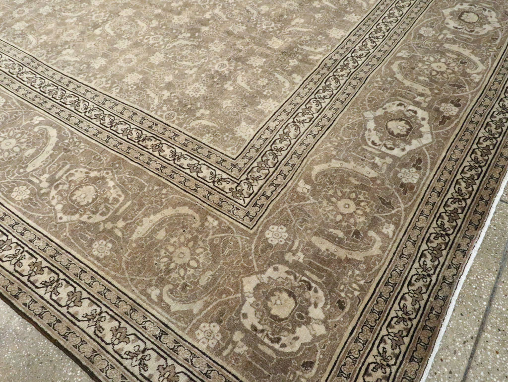 Antique Persian Tabriz Carpet, No.21025 - Gsblank