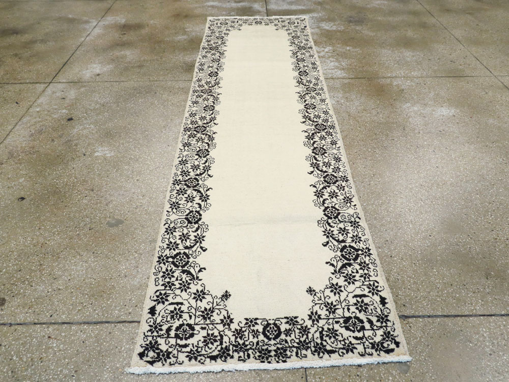 Vintage Persian Tabriz Runner, No.21033 - Gsblank