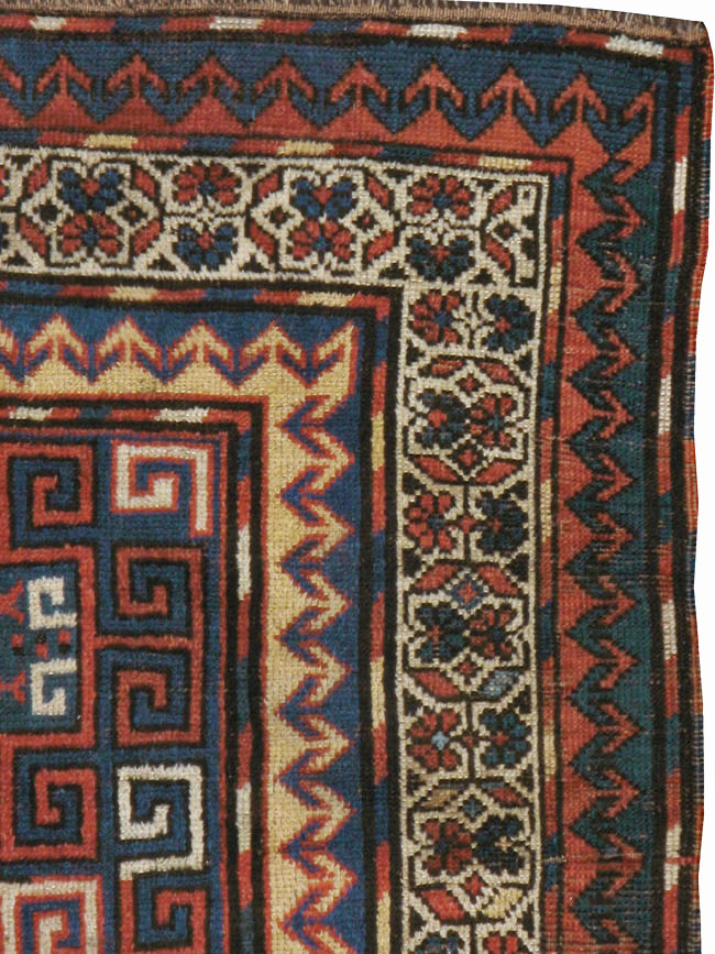 Antique Caucasian Kazak Rug, No.21065 - Gsblank
