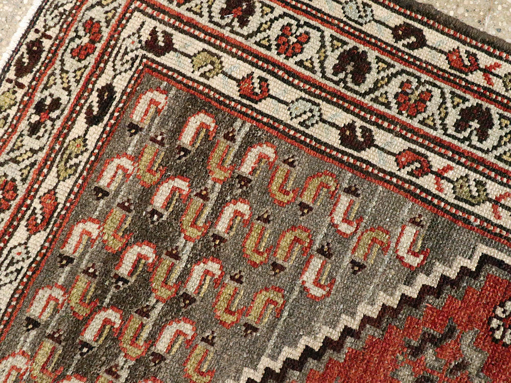 Antique Persian Malayer Rug, No.21069 - Gsblank