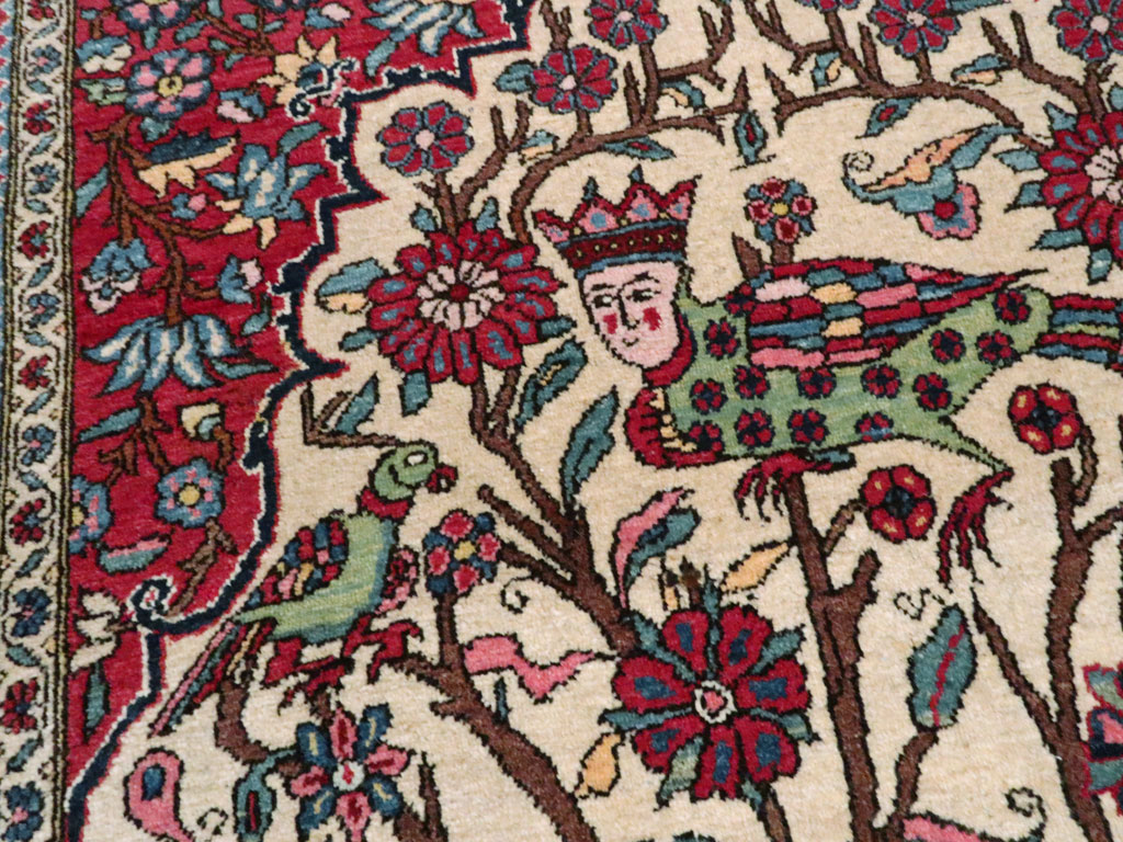 Vintage Persian Pictorial Isfahan Rug, No.21101 - Gsblank