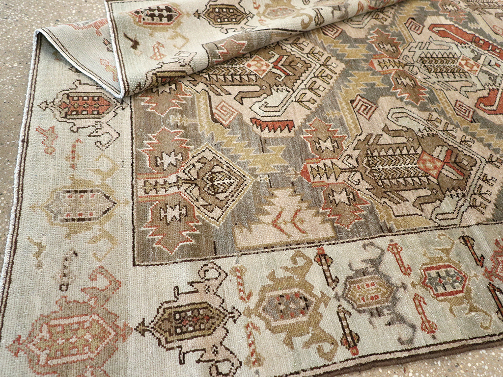 Vintage Persian Malayer Accent Rug, No.21117 - Gsblank