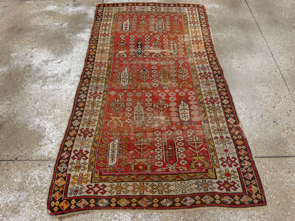Antique Caucasian Rug, No.21135 - Gsblank