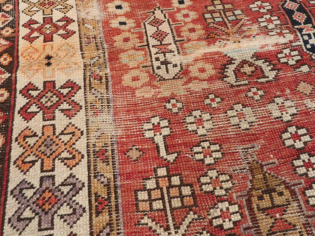 Antique Caucasian Rug, No.21135 - Gsblank