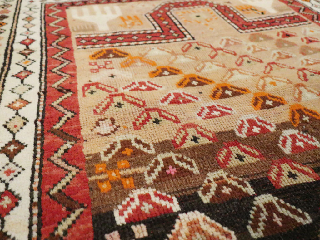 Antique Caucasian Rug, No.21137 - Gsblank