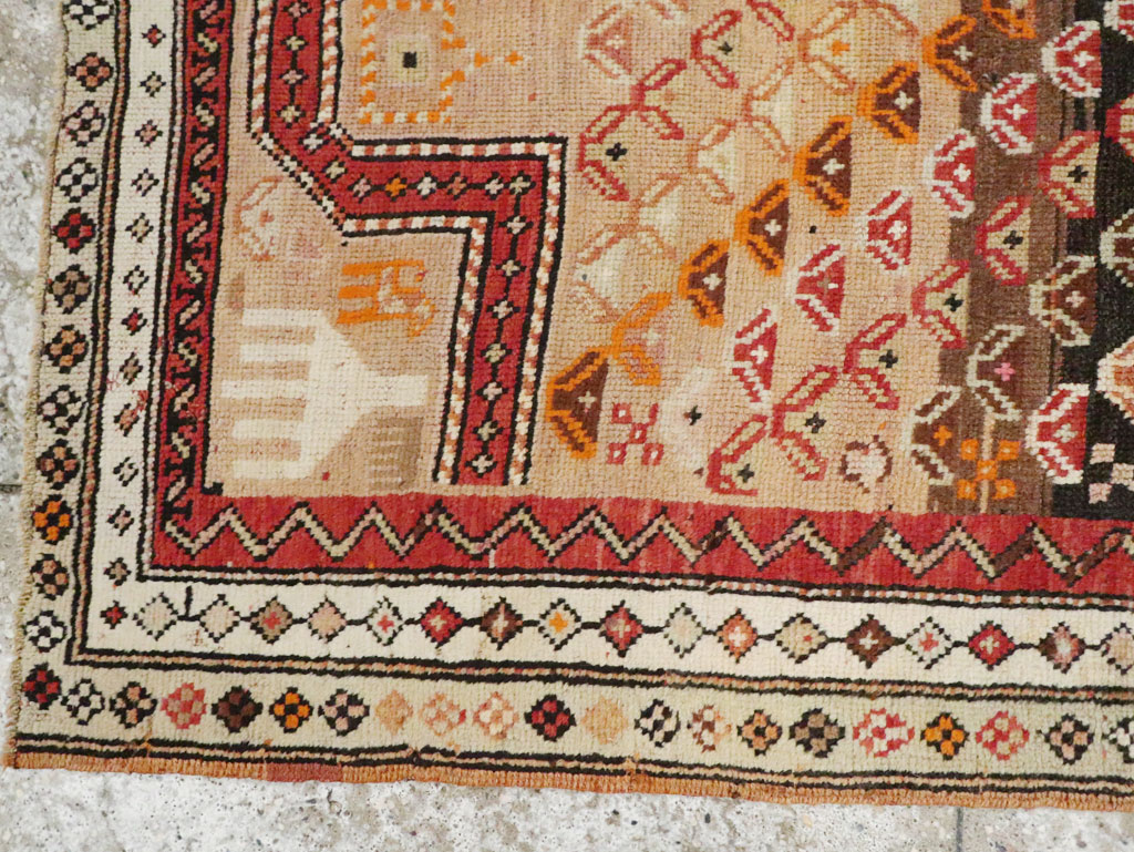 Antique Caucasian Rug, No.21137 - Gsblank
