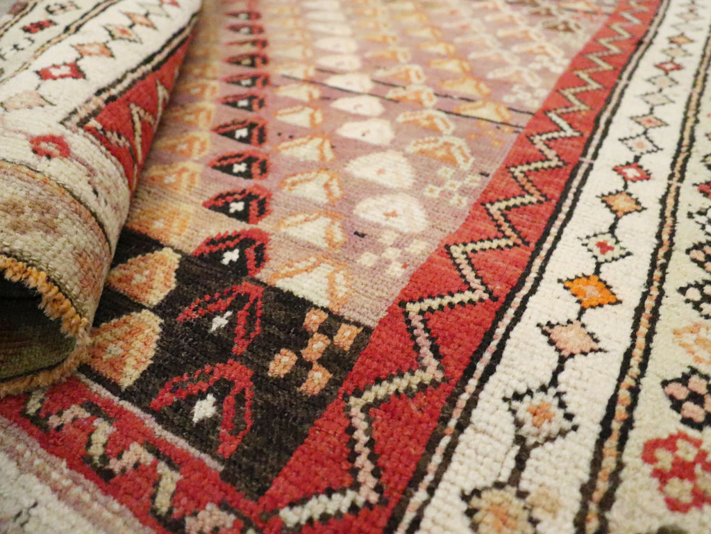 Antique Caucasian Rug, No.21137 - Gsblank