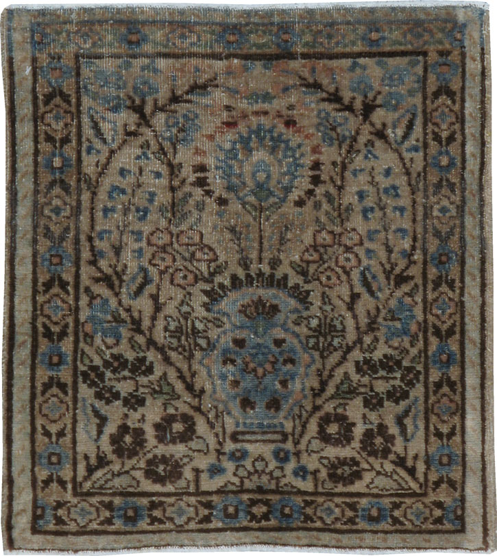 Antique Persian Mashad Rug, No.21156 - Gsblank