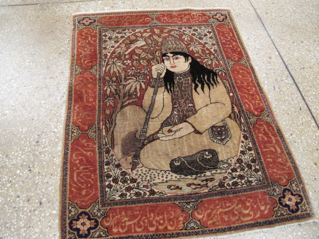 Antique Persian Mohtasham Kashan Pictorial Rug, No.21169 - Gsblank