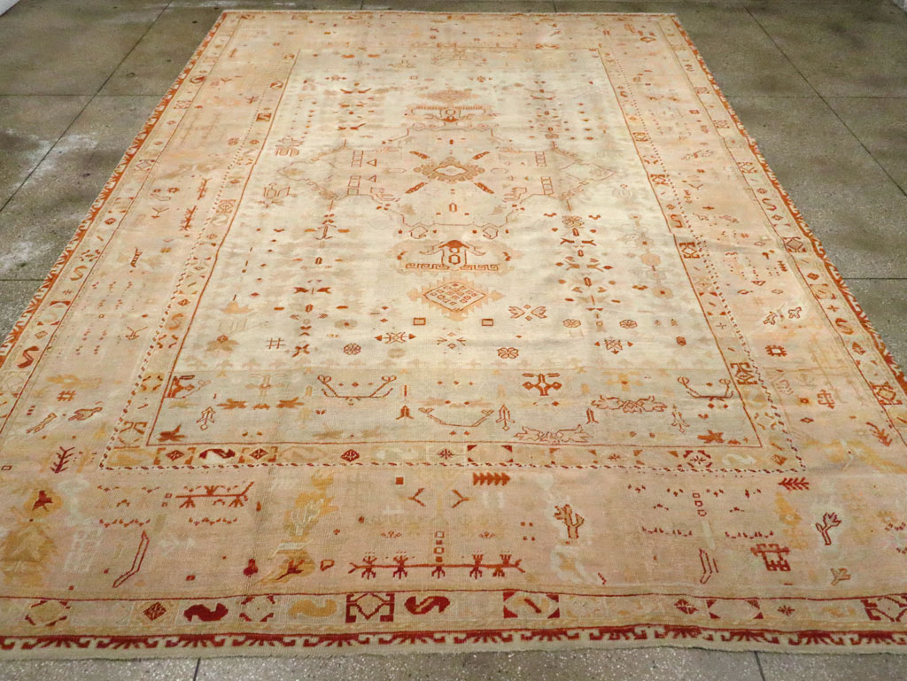 Antique Turkish Oushak Carpet, No.21173 - Gsblank