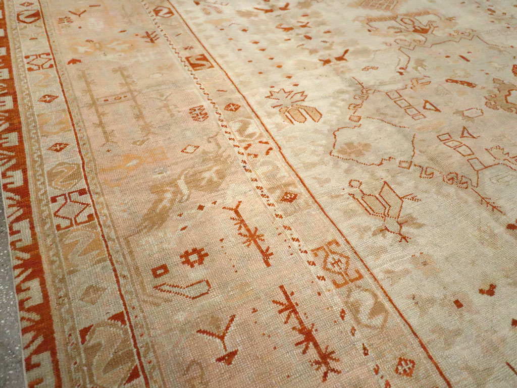 Antique Turkish Oushak Carpet, No.21173 - Gsblank