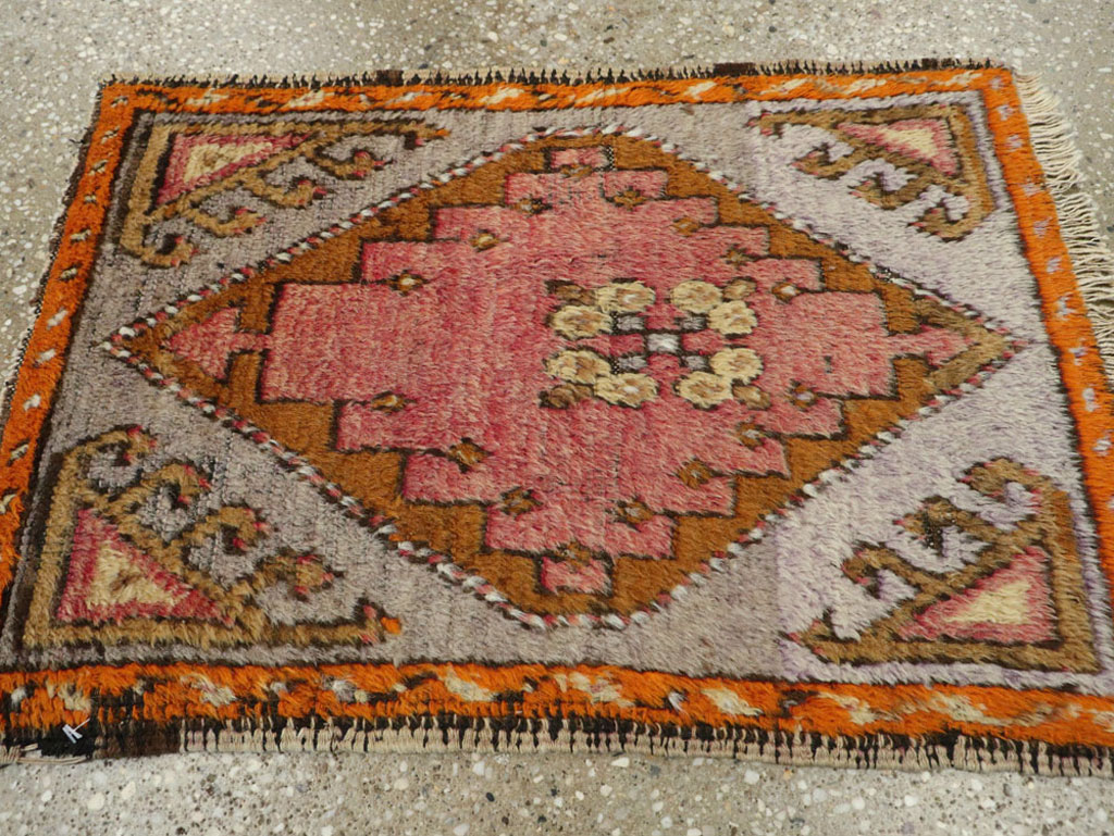 Antique Turkish Anatolina Rug, No.21180 - Gsblank