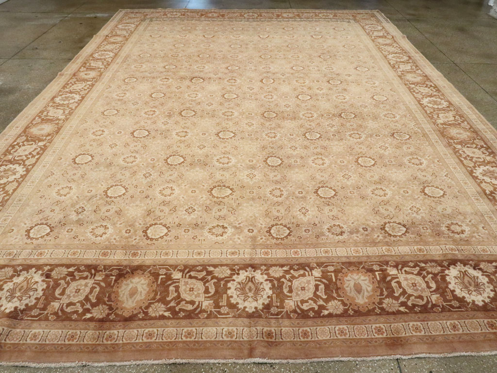 Antique Persian Tabriz Carpet, No.21186 - Gsblank