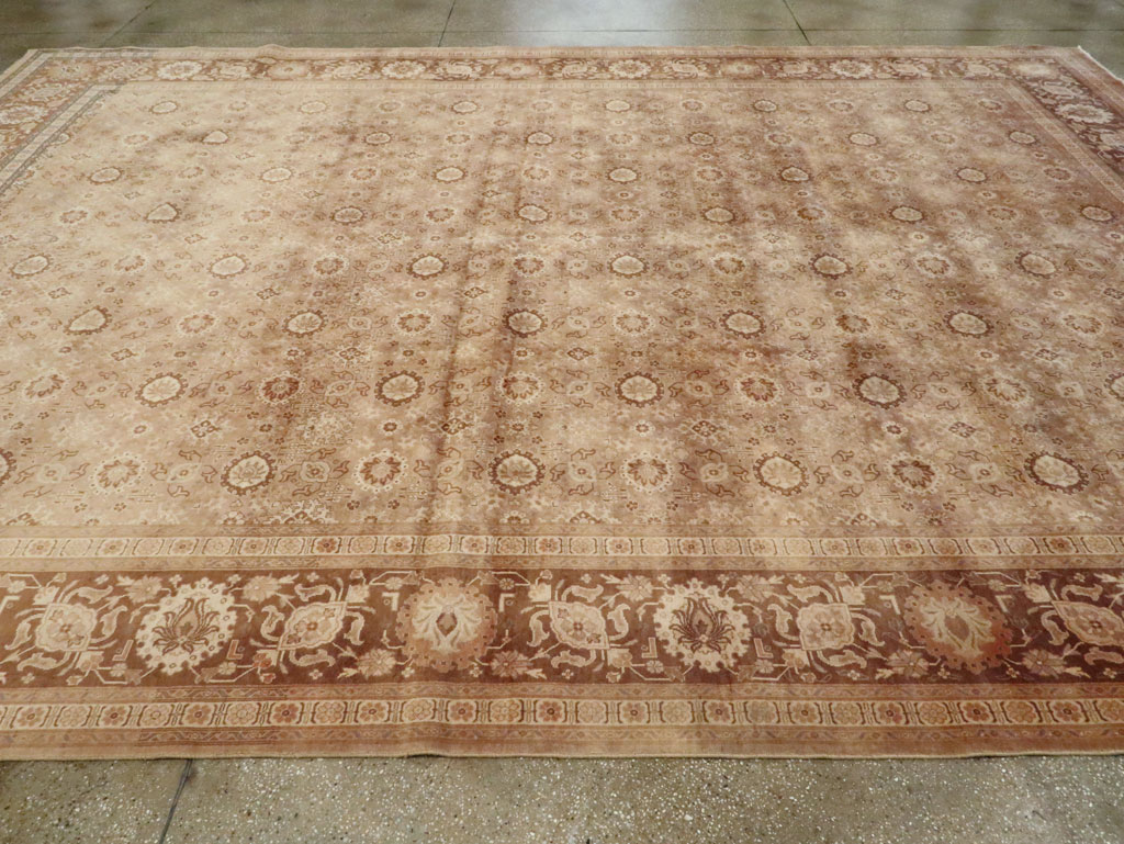 Antique Persian Tabriz Carpet, No.21186 - Gsblank