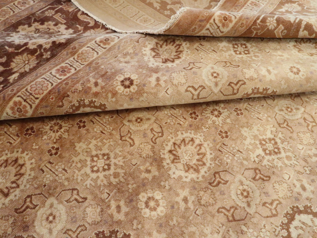 Antique Persian Tabriz Carpet, No.21186 - Gsblank