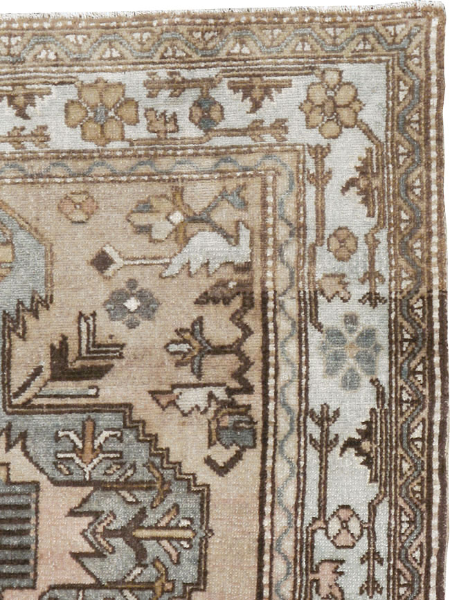 Vintage Persian Northwest Rug, No.21201 - Gsblank