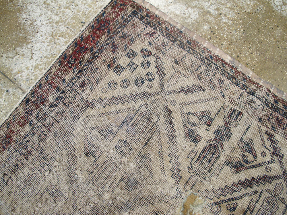 Antique Persian Afshar Rug, No.21235 - Gsblank