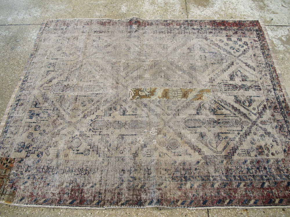 Antique Persian Afshar Rug, No.21235 - Gsblank