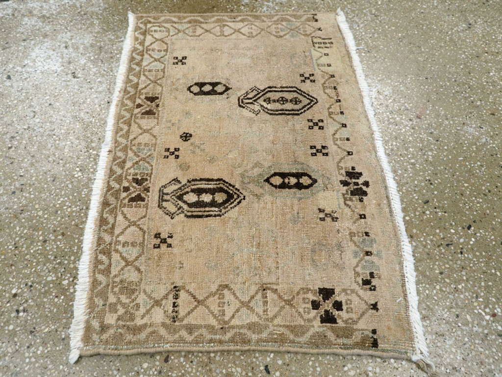 Vintage Persian Afshar Rug, No.21239 - Gsblank