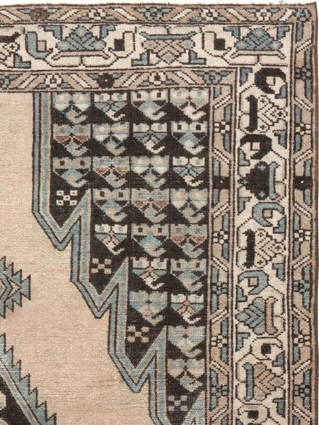 Antique Persian Malayer Rug, No.21261 - Gsblank