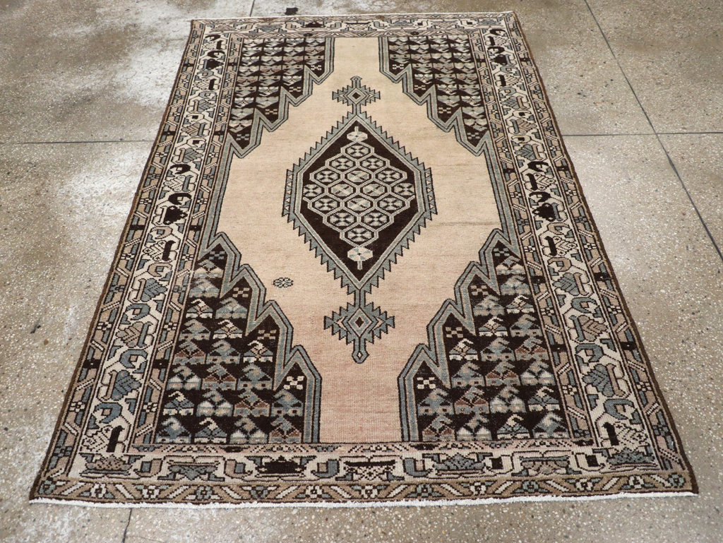 Antique Persian Malayer Rug, No.21261 - Gsblank