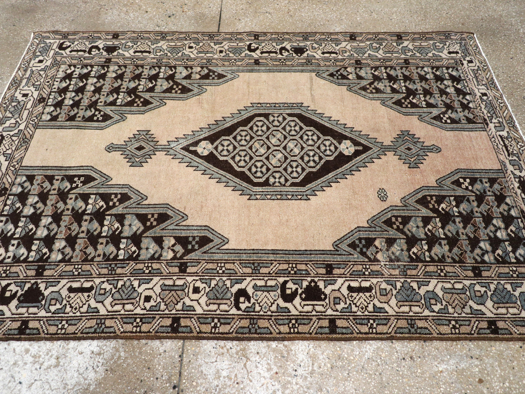 Antique Persian Malayer Rug, No.21261 - Gsblank