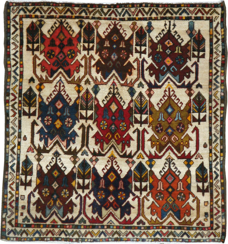 Antique Persian Afshar Rug, No.21274 - Gsblank